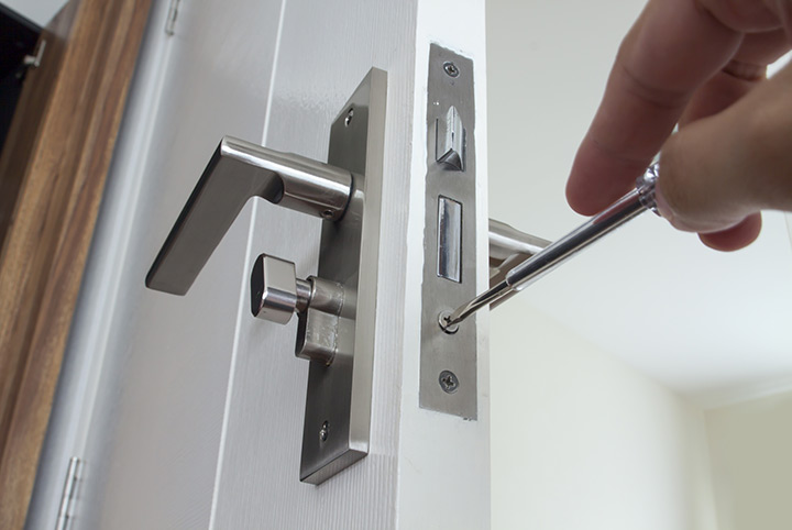 Our local locksmiths are able to repair and install door locks for properties in Aylesbury Vale and the local area.